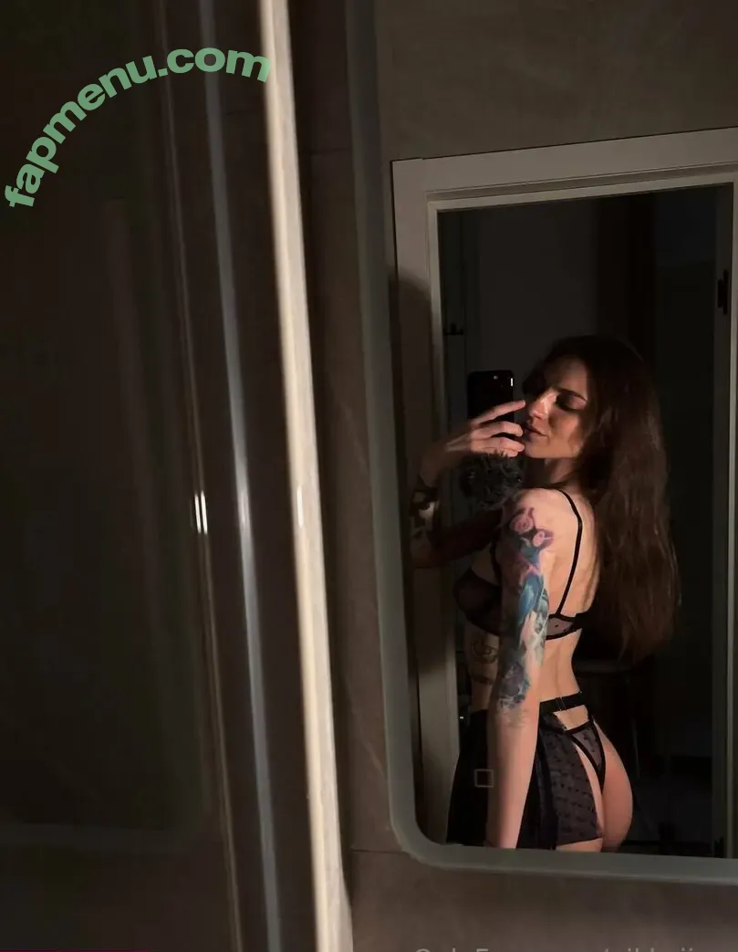 nikkajinx nude photo #0025 (nikkajinx)