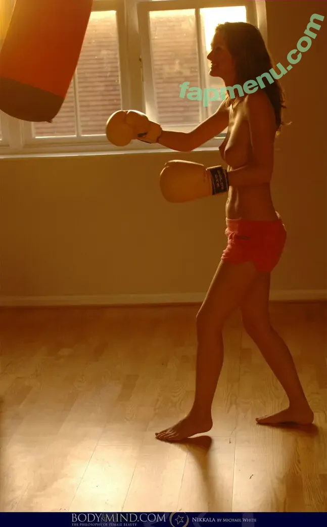 Nikkala Stott nude photo #1178 (nicolajaynestott)