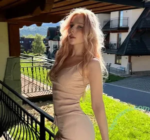 Nikki Beiar / nikkibearvip / nikkibeiar nude photo #0158