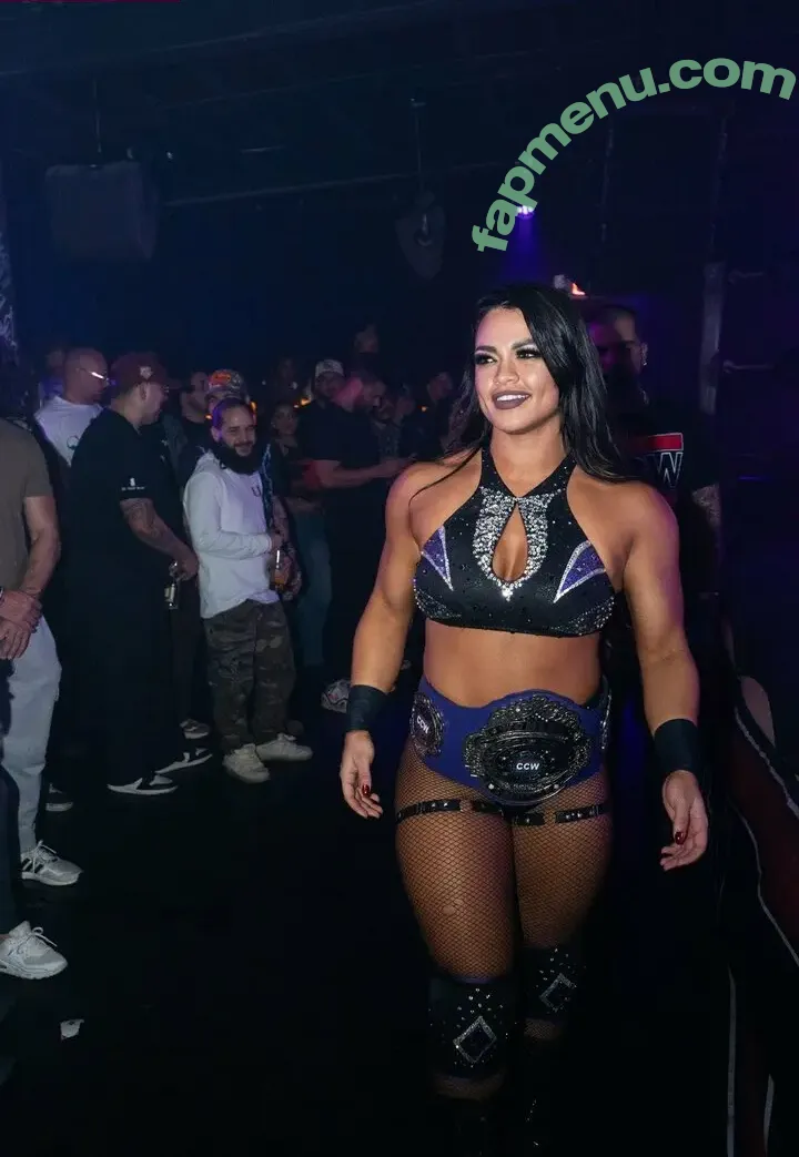 Nikki Blackheart nude photo #0085 (nikkiblackheart)