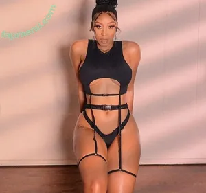 nikki_c_lavie / Nekisha Taneil nude photo #0050