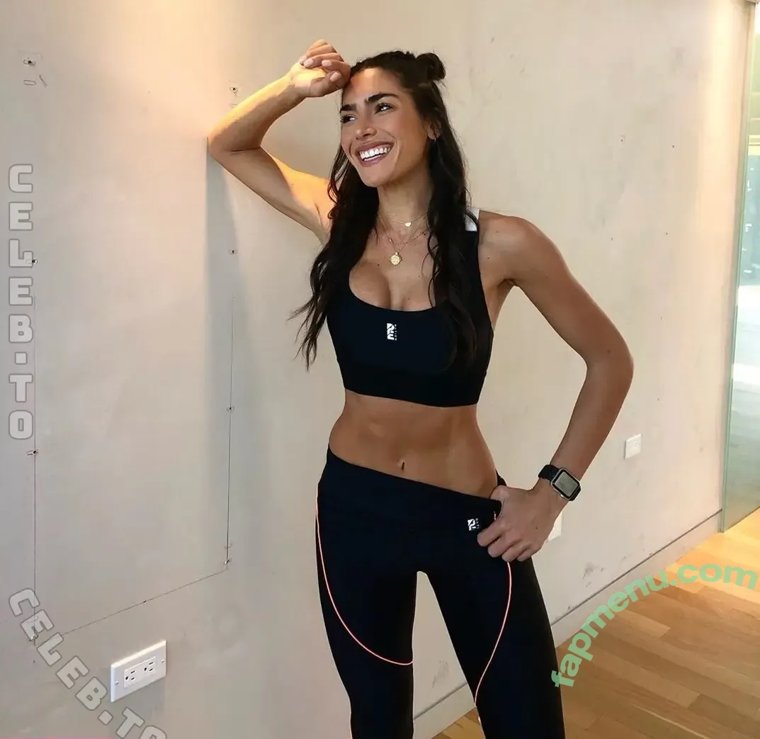 Nikki Howard nude photo #0110 (NikkiAlexis / nikki_howard / nikkialexishoward / nikkihoward)