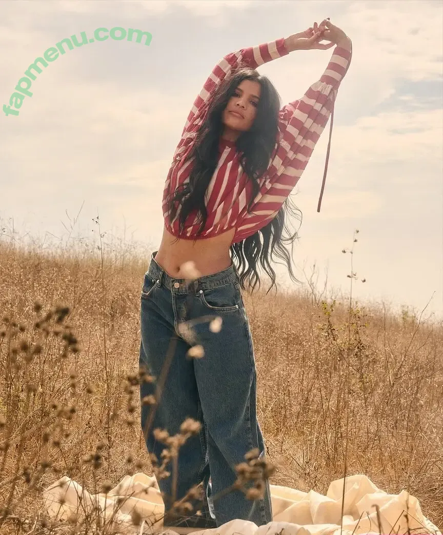 Nikki Rodriguez nude photo #0030 (nikkirodriguez)