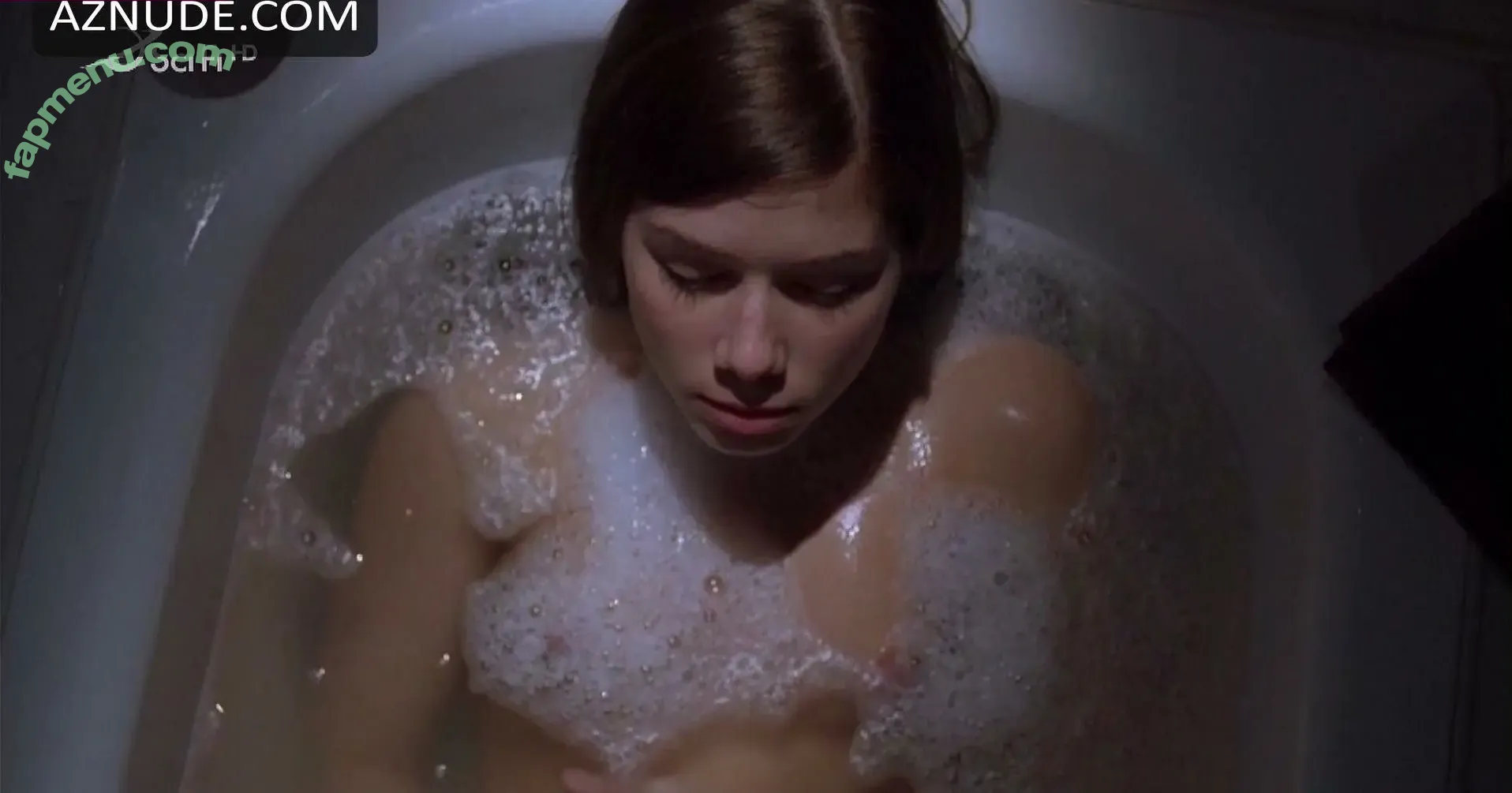Nikki Sanderson nude photo #0109 (intercreditl / niknaksanderson)