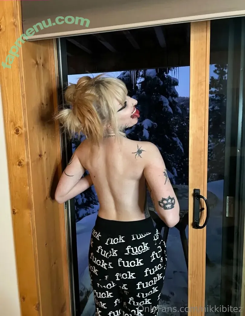 Nikkibitez nude photo #0014 (Nikkibitez)