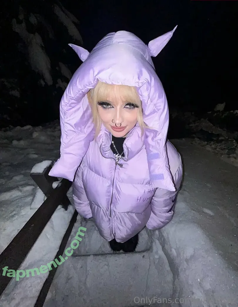 Nikkibitez nude photo #0020 (Nikkibitez)