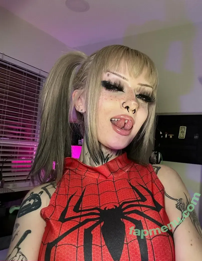 Nikkibitez nude photo #0027 (Nikkibitez)