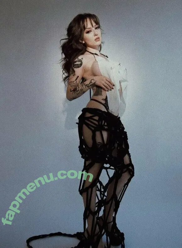 Nikkibitez nude photo #0055 (Nikkibitez)