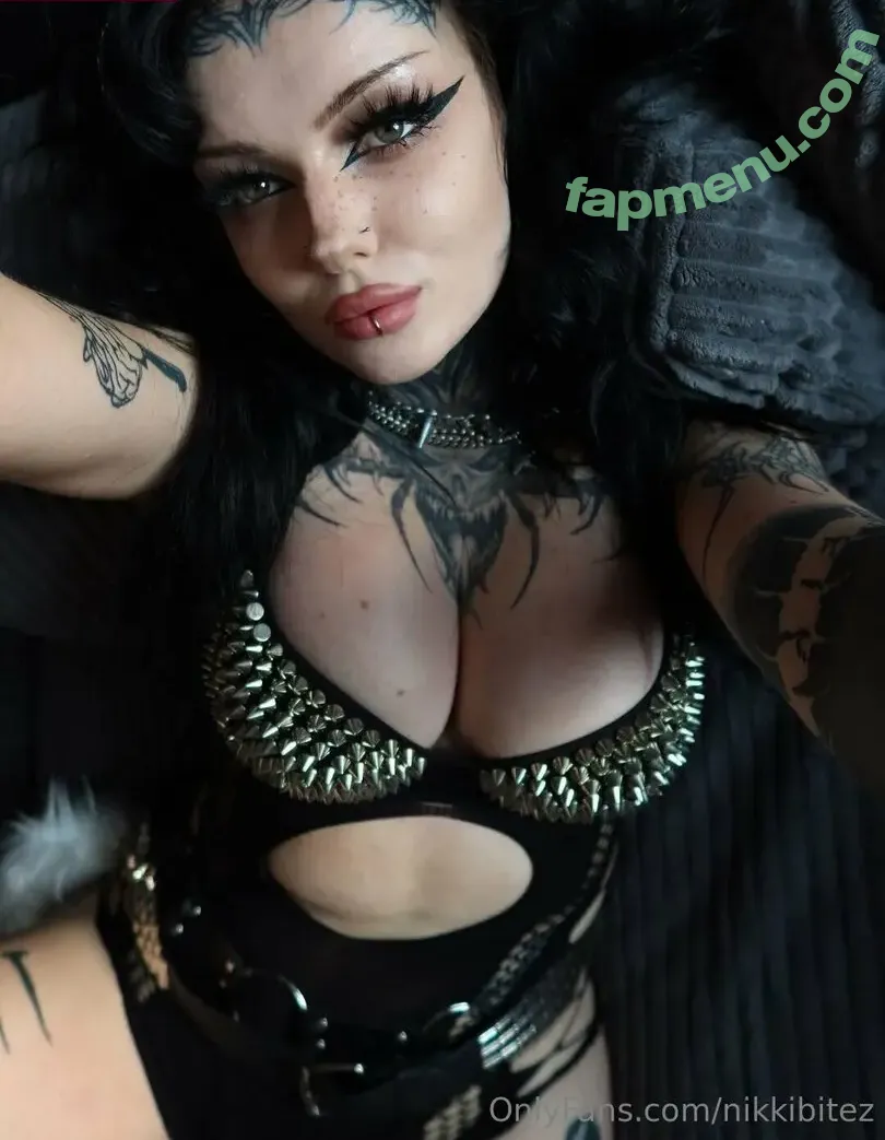 Nikkibitez nude photo #0069 (Nikkibitez)