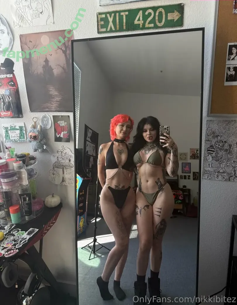 Nikkibitez nude photo #0075 (Nikkibitez)