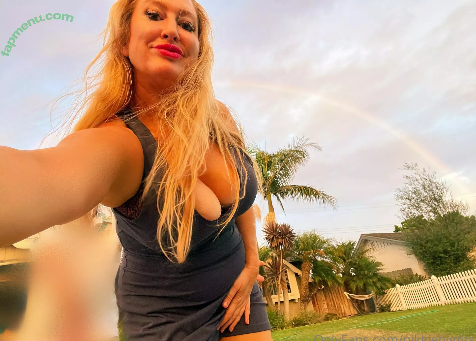 nikkiebigtits nude photo #0019 (nikkiebigtits)