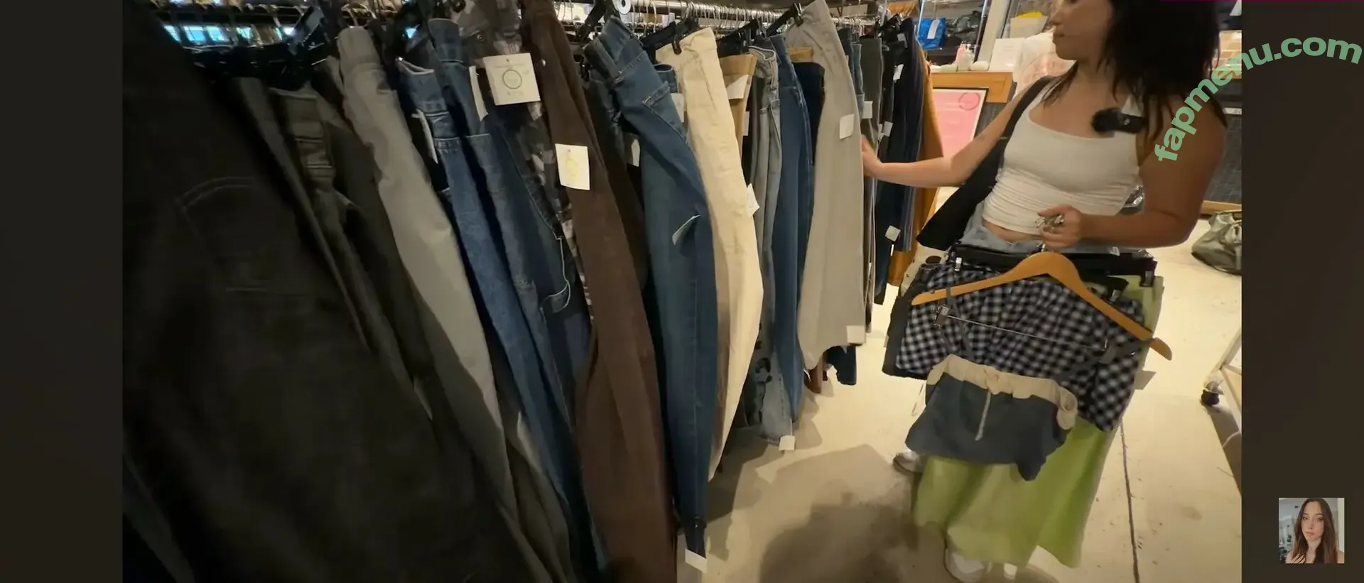 nikkijustine nude photo #0034 (nikkijustinettv)