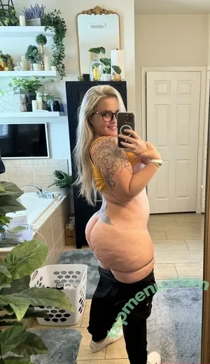 NikkiNeedsMore / nikkiswants nude photo #0032