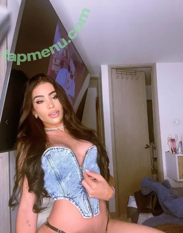 Nikkinoir nude photo #0012 (the.nikkinoir)