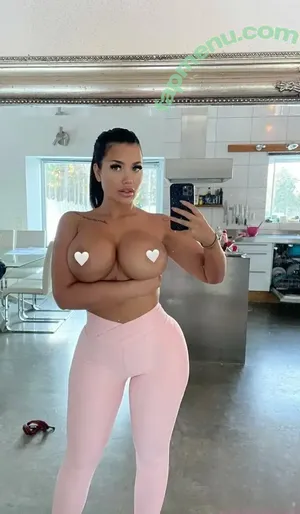  nude photo #0003