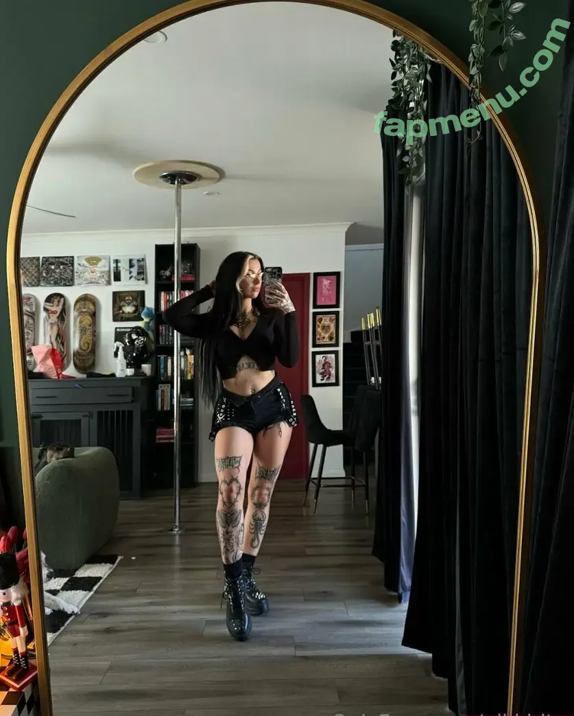 nikkirita nude photo #0019 (nikkiritaa)
