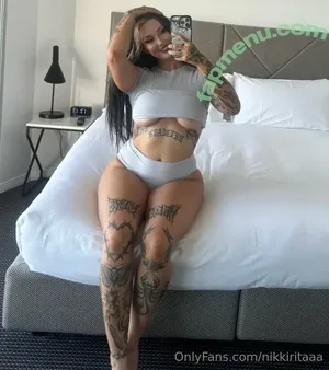  nude photo #0009