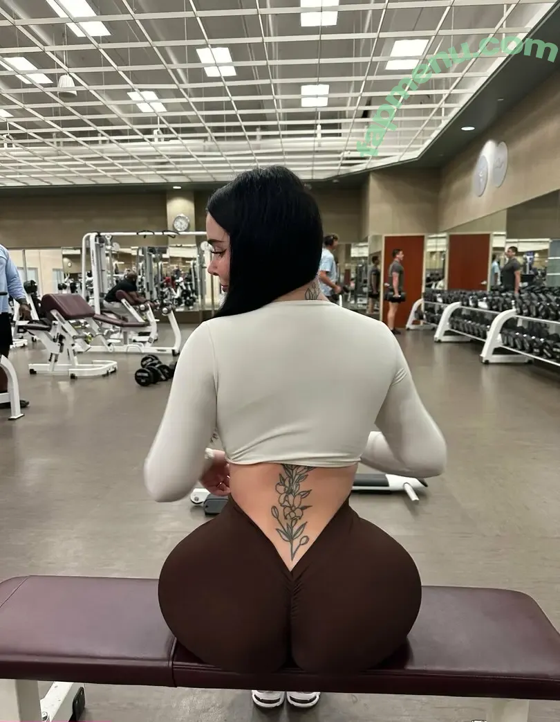 nikkiskies nude photo #0026 (imnikkiskies)