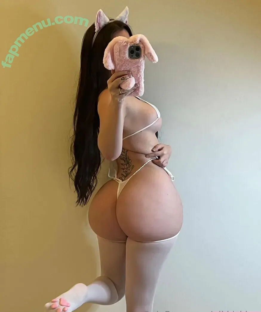 nikkiskies nude photo #0031 (imnikkiskies)