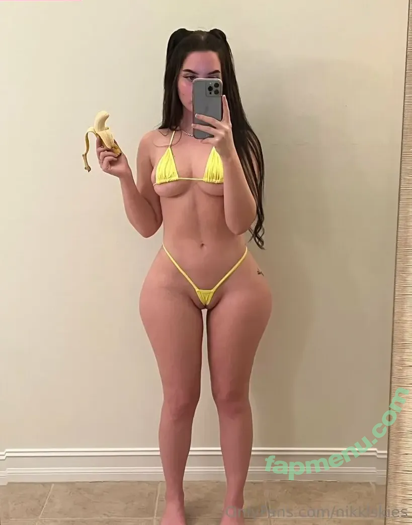 nikkiskies nude photo #0043 (imnikkiskies)