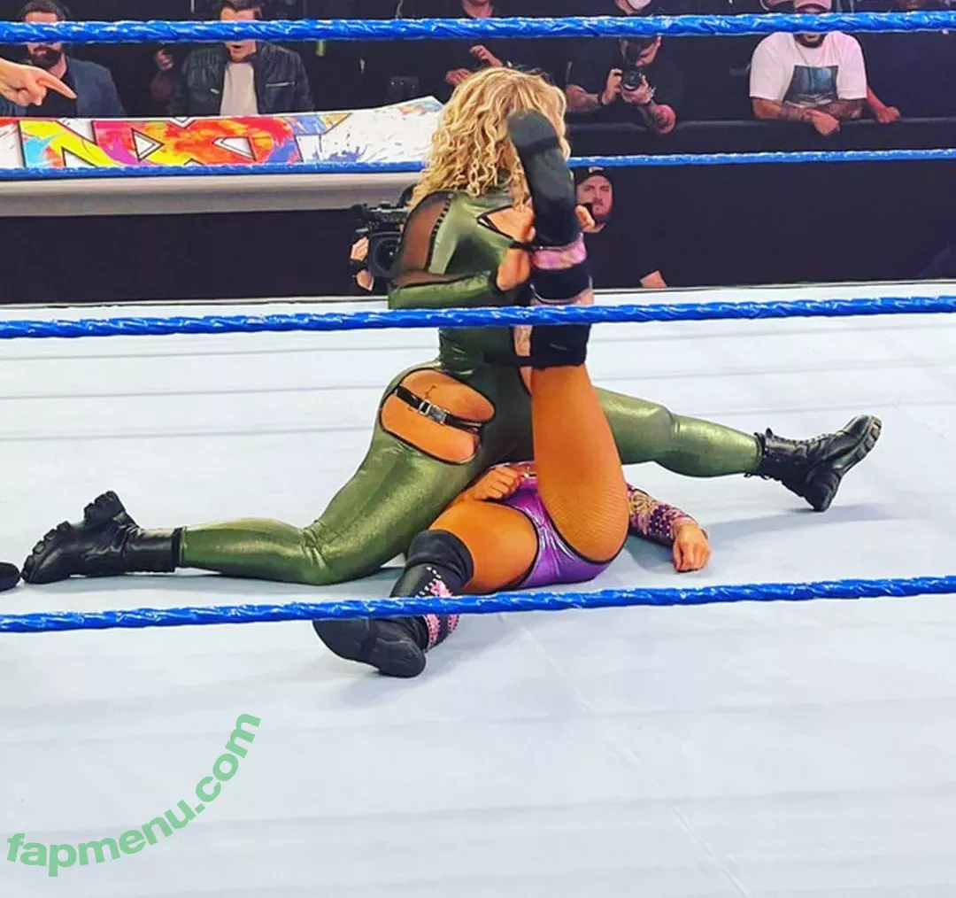 Nikkita Lyons nude photo #0034 (Faith Jefferies / nikkita_wwe)