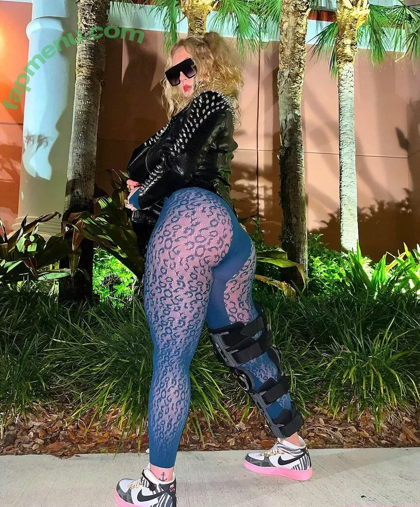 Nikkita Lyons nude photo #0299 (Faith Jefferies / nikkita_wwe)