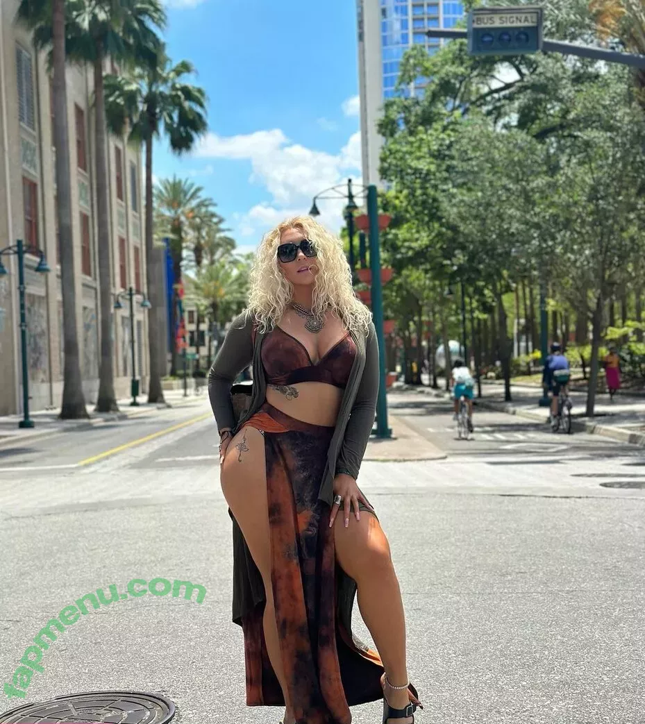 Nikkita Lyons nude photo #0324 (Faith Jefferies / nikkita_wwe)