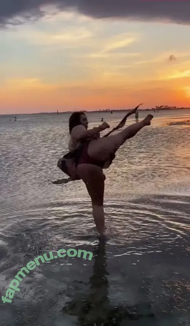 Nikkita Lyons nude photo #0927 (Faith Jefferies / nikkita_wwe)