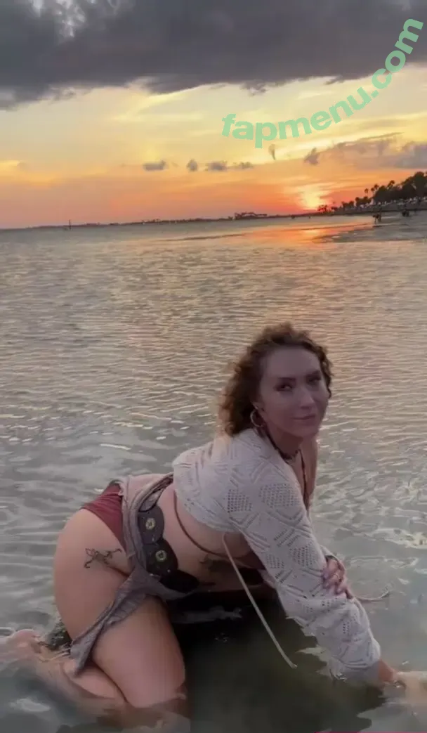 Nikkita Lyons nude photo #0938 (Faith Jefferies / nikkita_wwe)