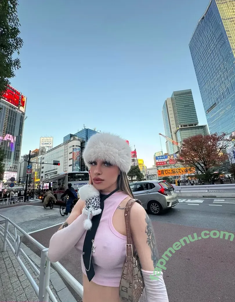 nikkitaslayer nude photo #0022 (nikkitaslayer)