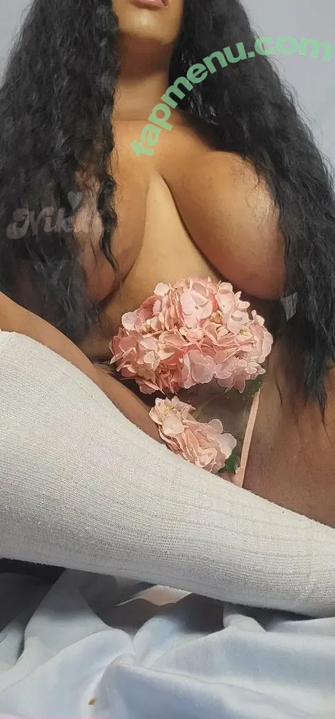 nikkithevixn nude photo #0015 (nikkithevixn)