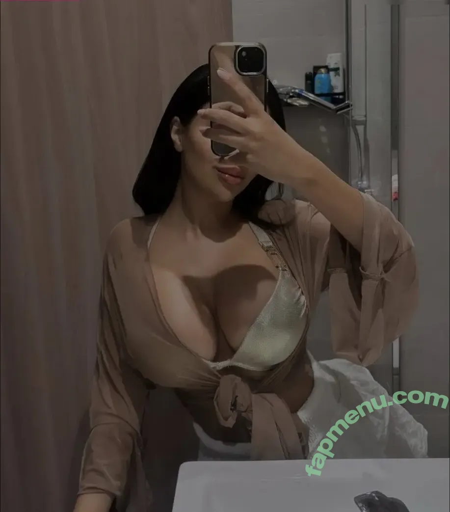 Nikkitlyy nude photo #0016 (Nikkitlyy)