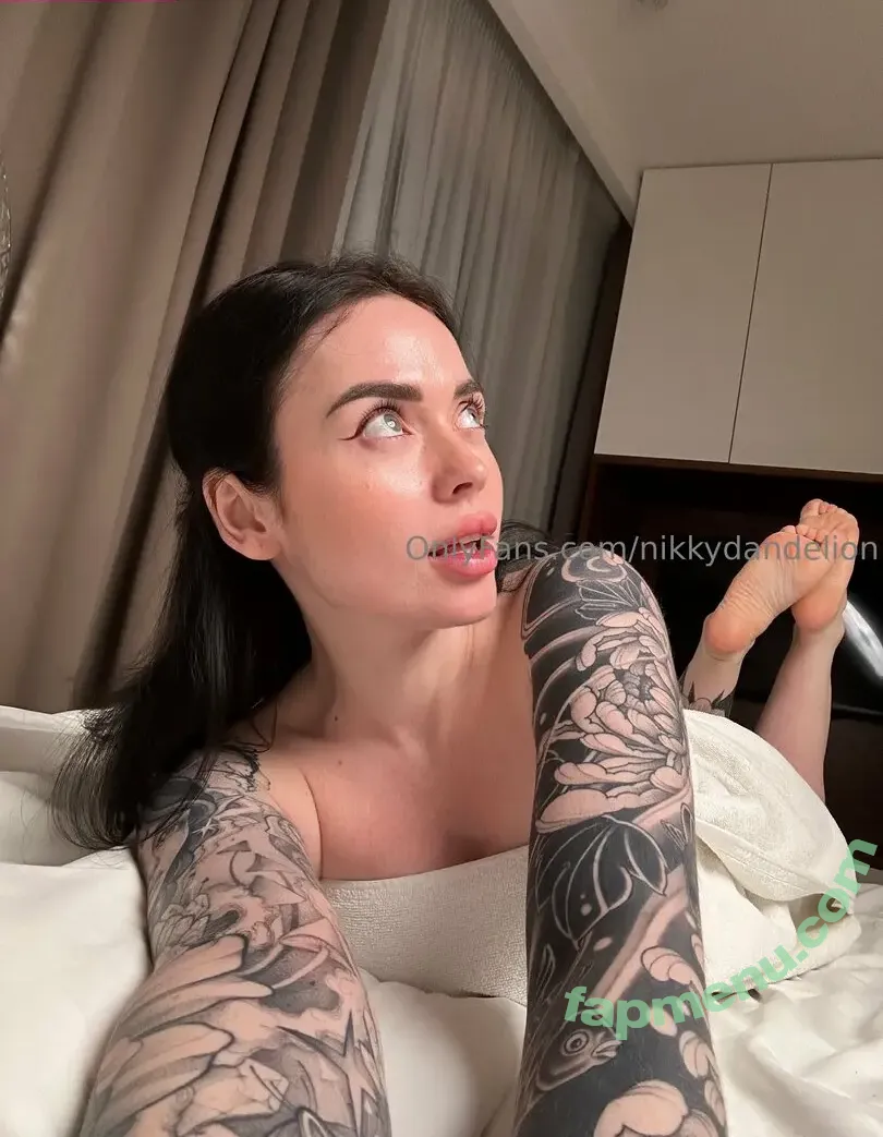 nikkydandelion_vip nude photo #0003 (iamnikkydandelion)