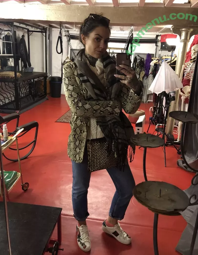 nikkyfrench nude photo #0217 (nikkyfrench)