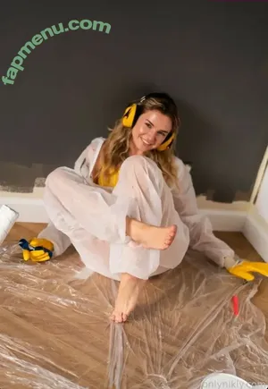 niklyz / ____nikly____ nude photo #0053