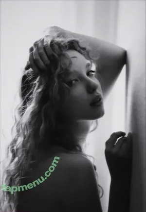 niko_niko_ni / niko_niko_ni_ni nude photo #0035