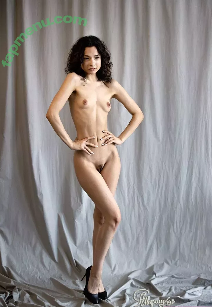 Nikol Beylik nude photo #0389 (Lily Hayjes / Wandaweb / nikolxxnikol / pronixyy)