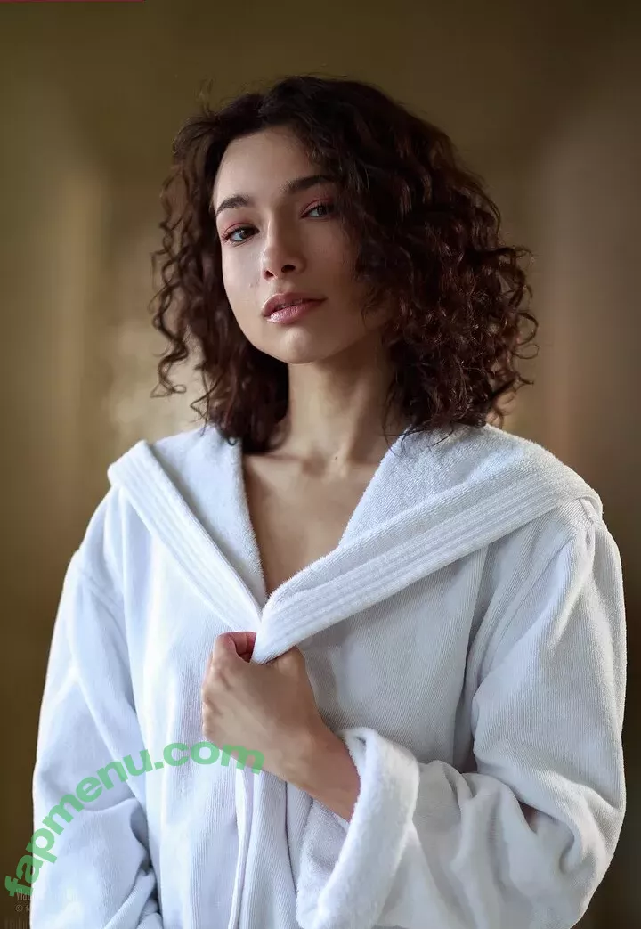 Nikol Beylik nude photo #0495 (Lily Hayjes / Wandaweb / nikolxxnikol / pronixyy)