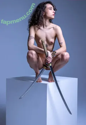 Nikol Beylik / Lily Hayjes / Wandaweb / nikolxxnikol nude photo #1551