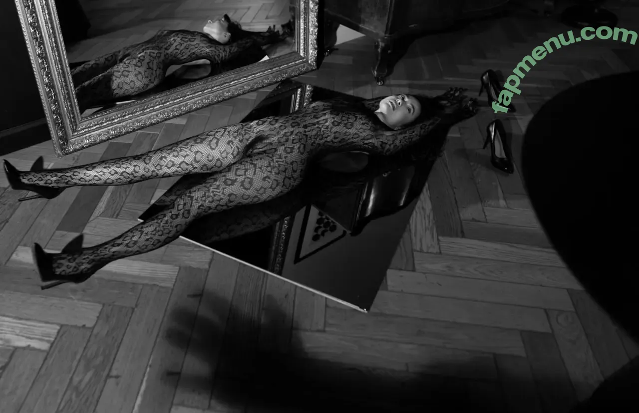 Nikol Beylik nude photo #1672 (Lily Hayjes / Wandaweb / nikolxxnikol / pronixyy)