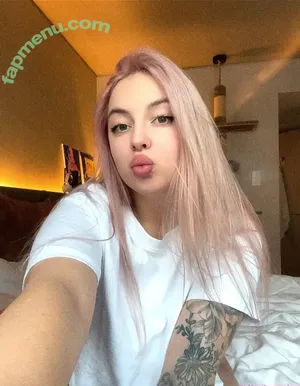  nude photo #0009
