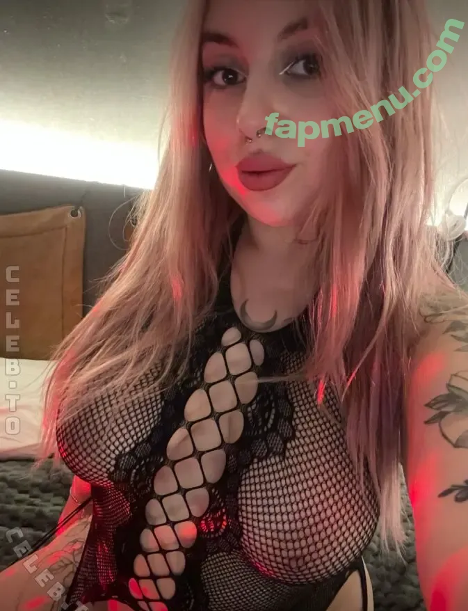 nikol.voda nude photo #0055 (nikol.voda)