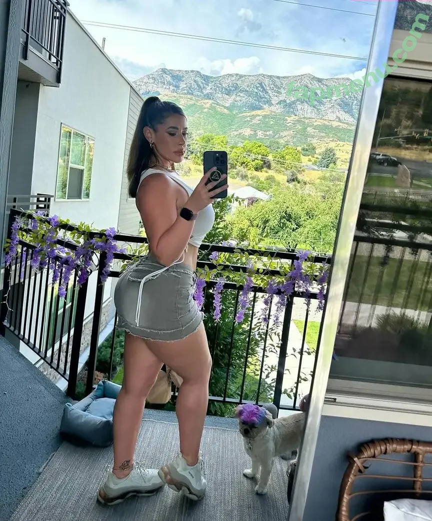 Nikoleashleyy nude photo #0054 (Nikoleashleyy)