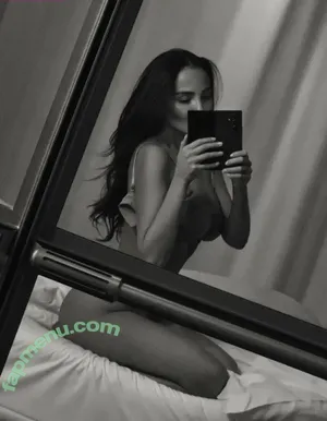 Nikoleta Lozanova / nikoleta_lozanova nude photo #0017