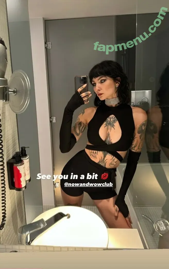 Nikolina nude photo #0024 (nikolina_vic / x.nikolina)