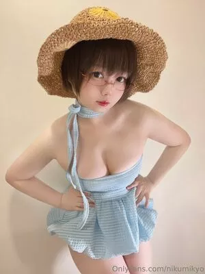 Nikumikyo / nikumikyo_official / きょう肉肉 nude photo #1271