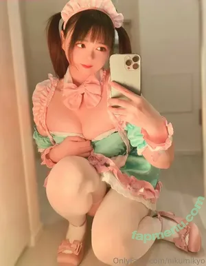 Nikumikyo / nikumikyo_official / きょう肉肉 nude photo #1428