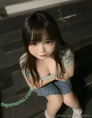 Nikumikyo / nikumikyo_official / きょう肉肉 nude photo #1433