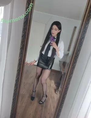 nikybot / nikybot.exe nude photo #0005