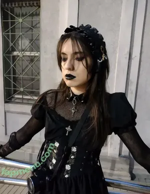 nikybot / nikybot.exe nude photo #0010